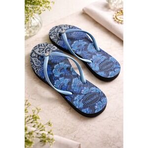 HAVAIANAS Blue Floral Pattern Flip Flops Women's Size 8 Beach Casual Sandals